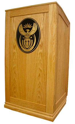 ps_1200_32_inch_podium_natural_oak_and_plaque